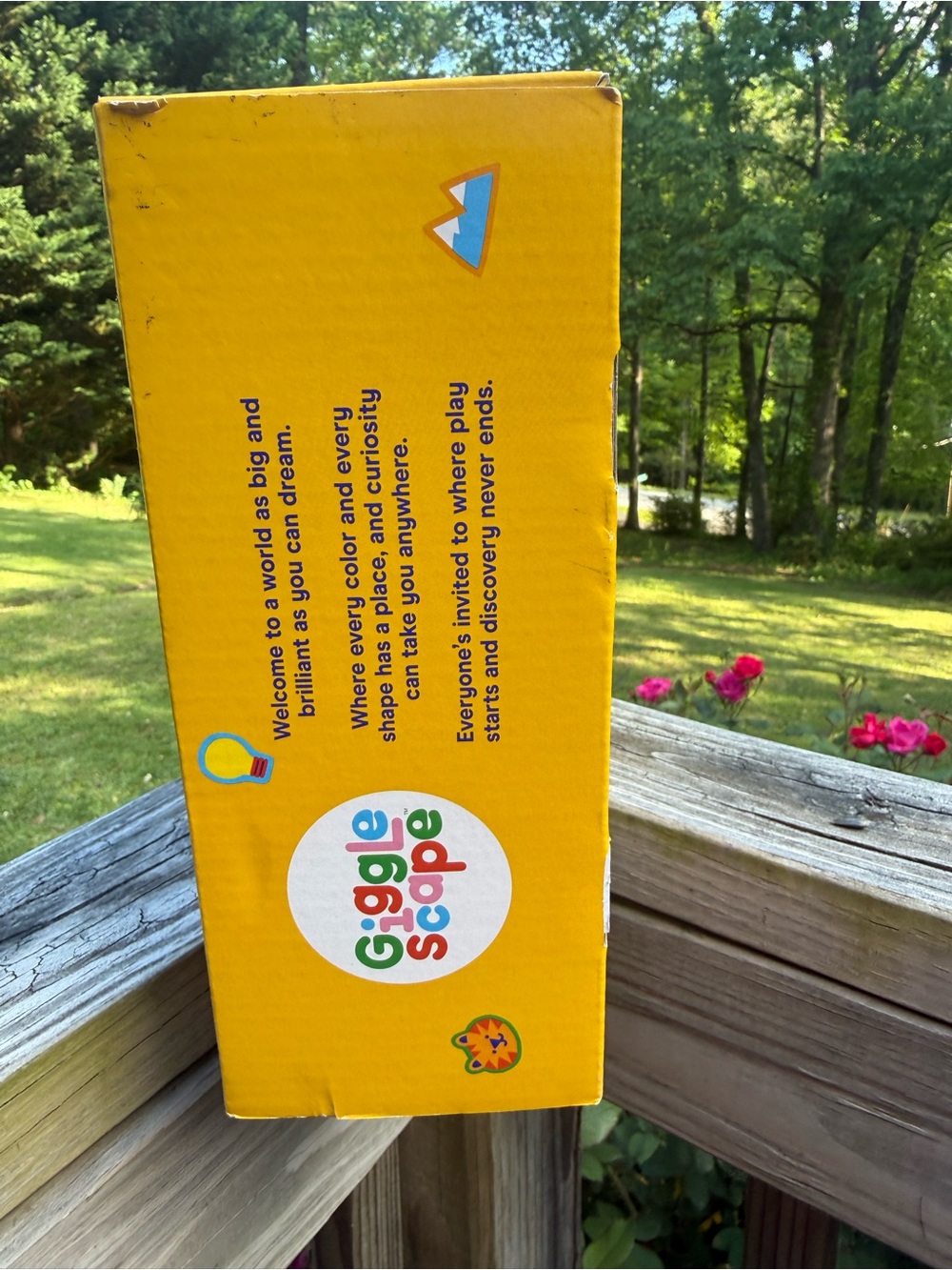 Giggle Scape Fidget Box - Picture 3 of 5